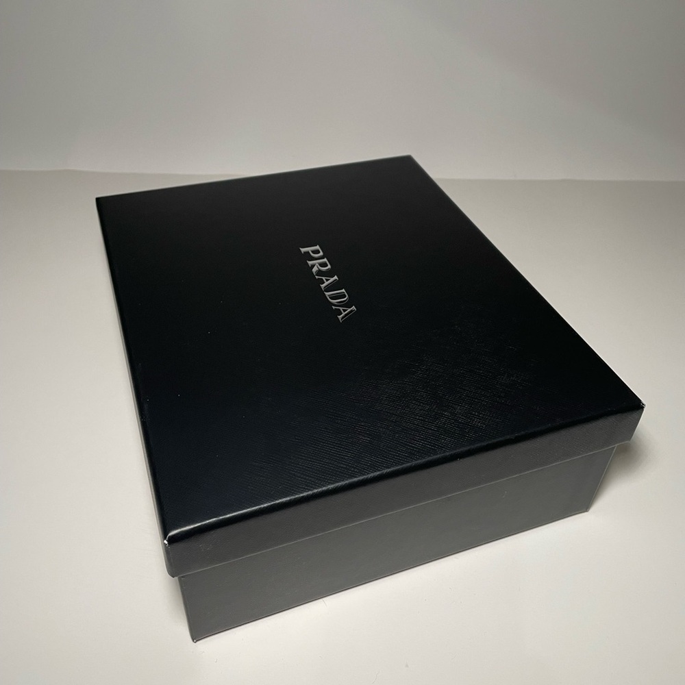 New, PRADA , boxes (one) - Picture 3 of 9